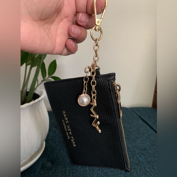 Marc New York KeyChain Wallet, Black Faux Material, Gold Hardware/Branding - Picture 6 of 6
